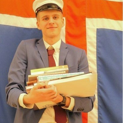 064bba8f3d5746068a32cf94bdac77b9