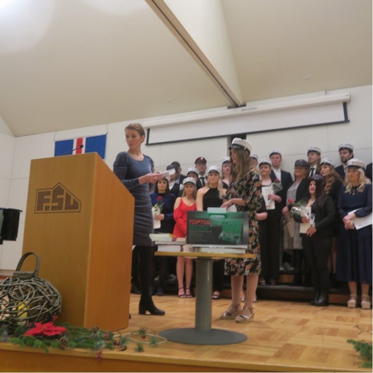 6768efb7b6b6434086b9cc8a271077c2