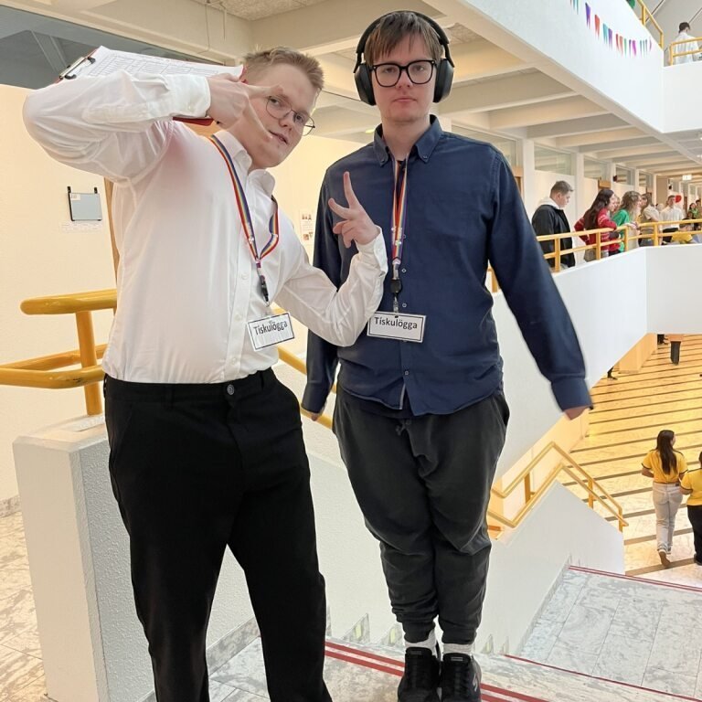 800d1128-c89d-4c4e-a9a5-4a15831b2bed