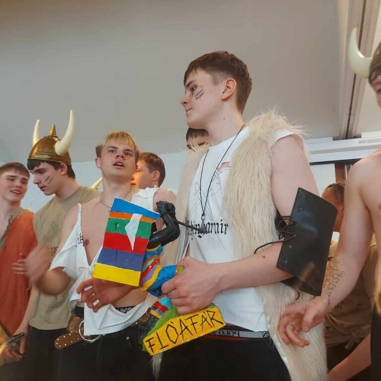 8fae2114-7aab-49ee-b54d-c572b7da66f2