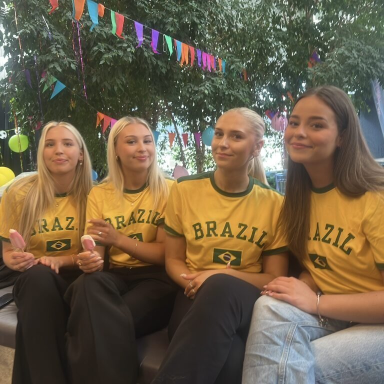 ac2bc505-11c3-440e-8960-f026e9b64335