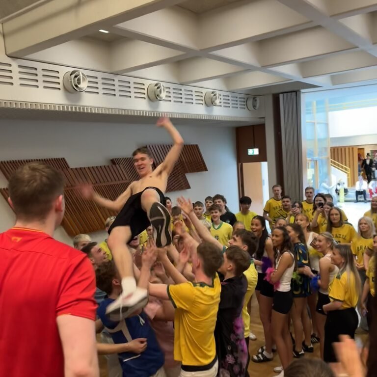 bafd2ff9-daae-49ad-8a3f-3873765f50cc