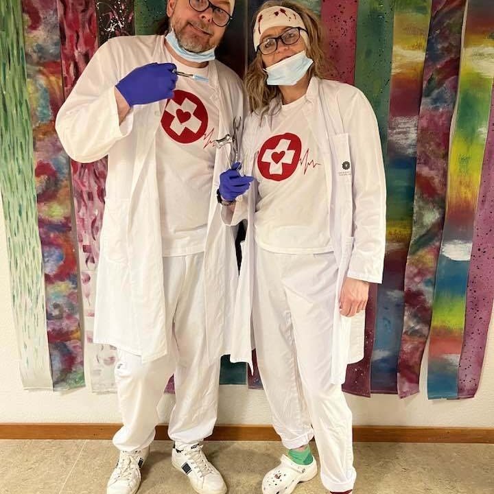 e3305d68-dd9a-4b7f-90fd-55b1c32e5135