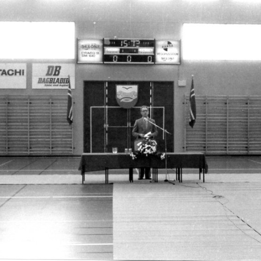 fyrstaskolasetningfsuscan0009jpg