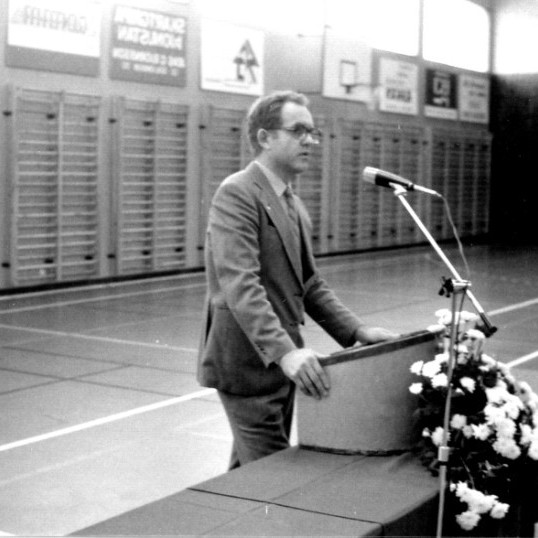 fyrstaskolasetningfsuscan0011jpg