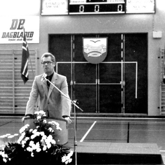 fyrstaskolasetningfsuscan0013jpg