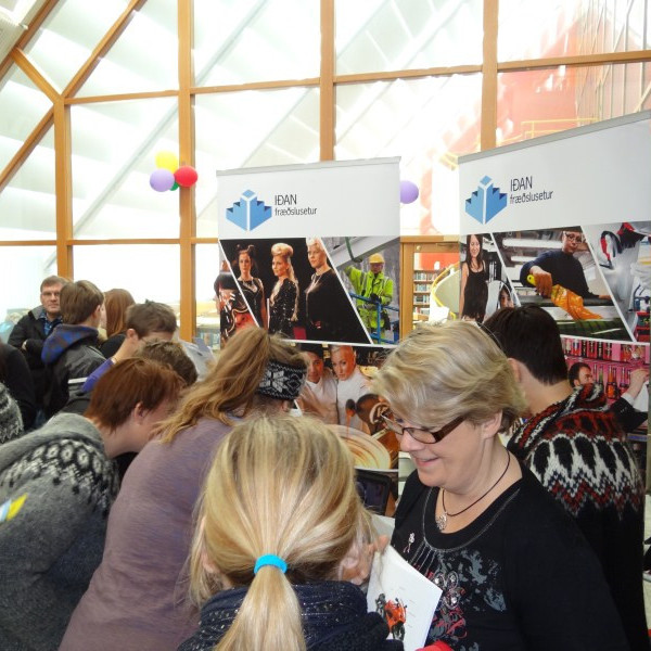 idnnamsdaguridndagur024jpg