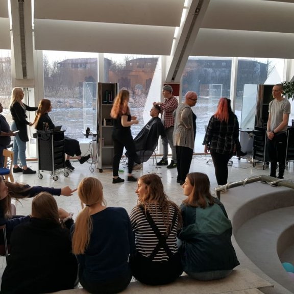 87174361_134674281145924_6458390229060419584_n