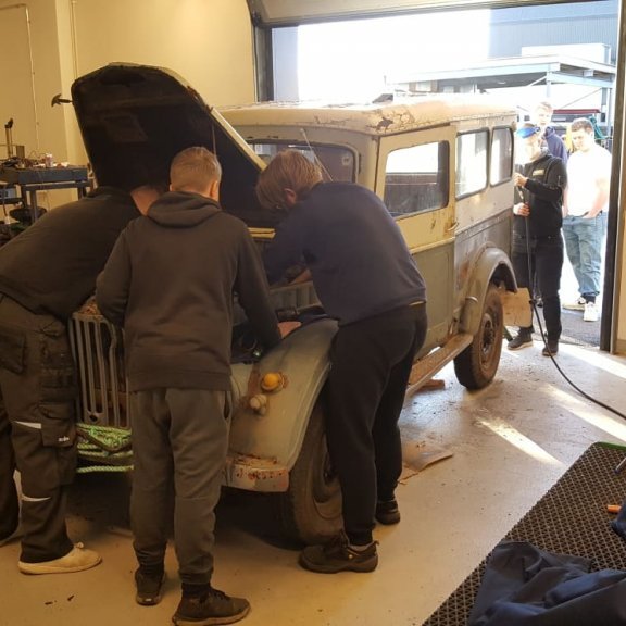 87274356_191833662045802_1582003739798011904_n