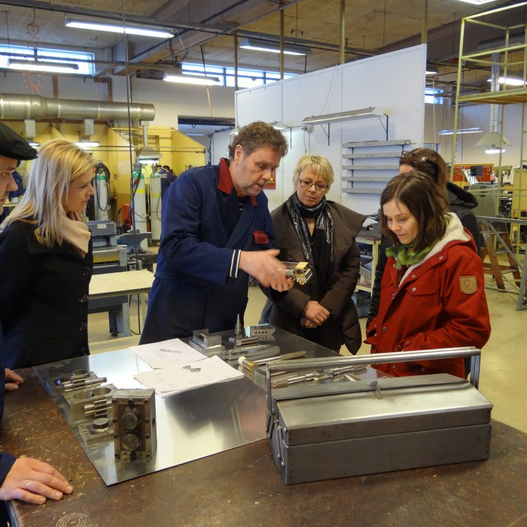 radherraifsudsc01014jpg