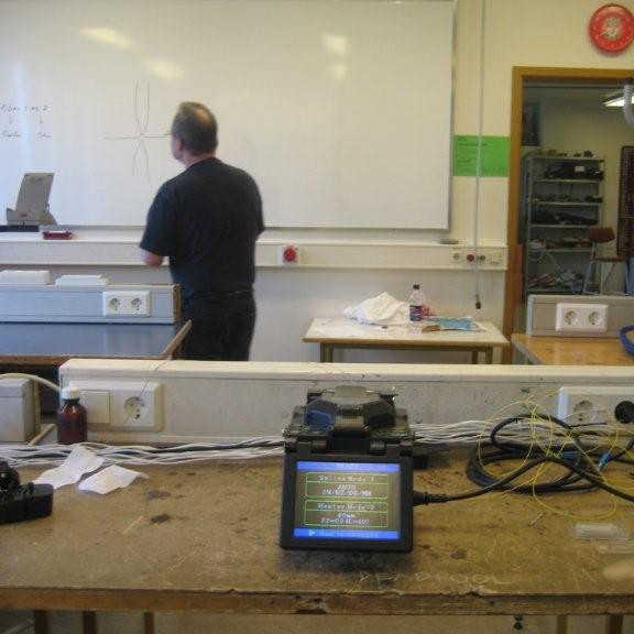 rafmagnkd2009mynd-042jpg