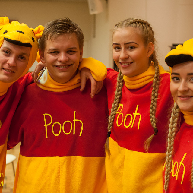 Bangsímon í fleirtölu  í heimsókn