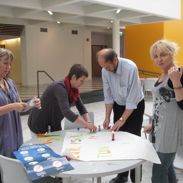 Tungumálarefill kominn upp