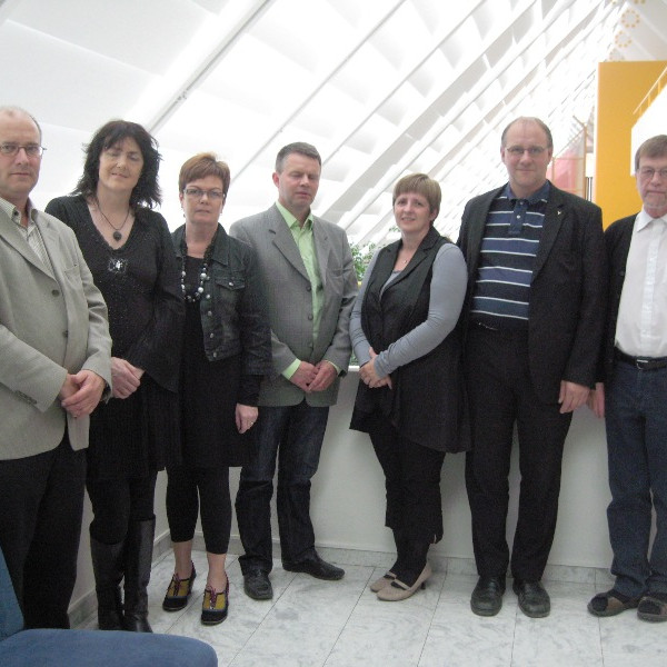 Samið um stækkun Hamars