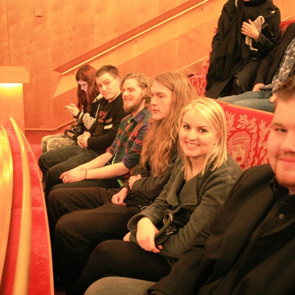 Íslenska 403 og 503 fer í leikhús