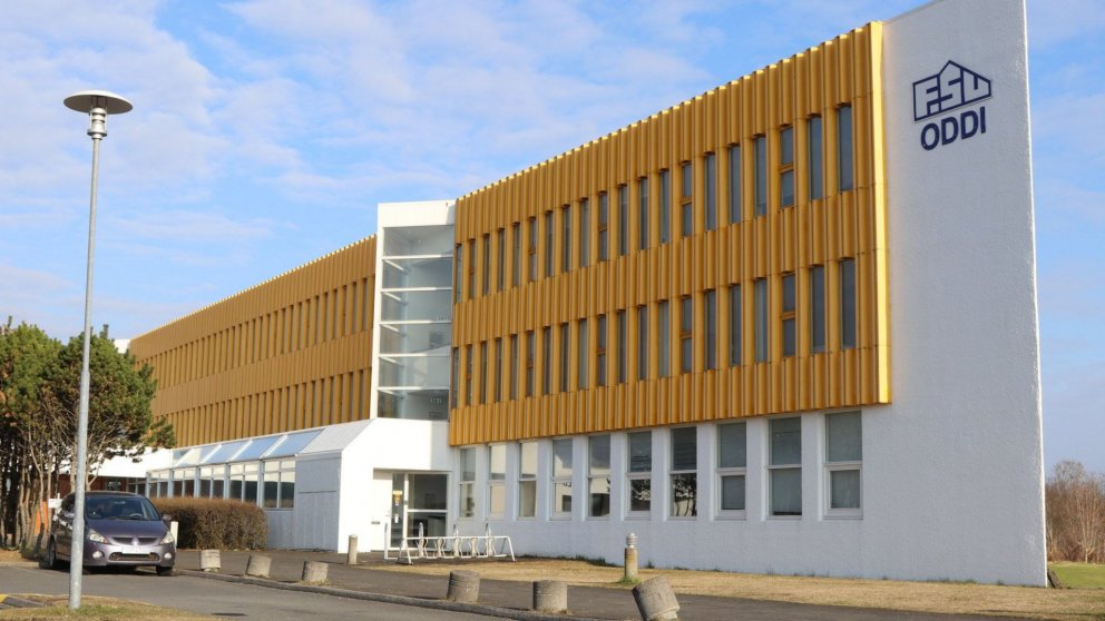 GLÖGGT ER GESTS AUGAÐ