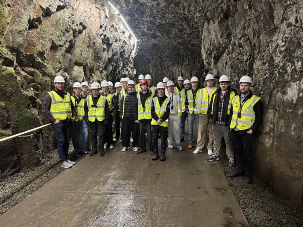 RAFMÖGNUÐ NÁMSFERÐ