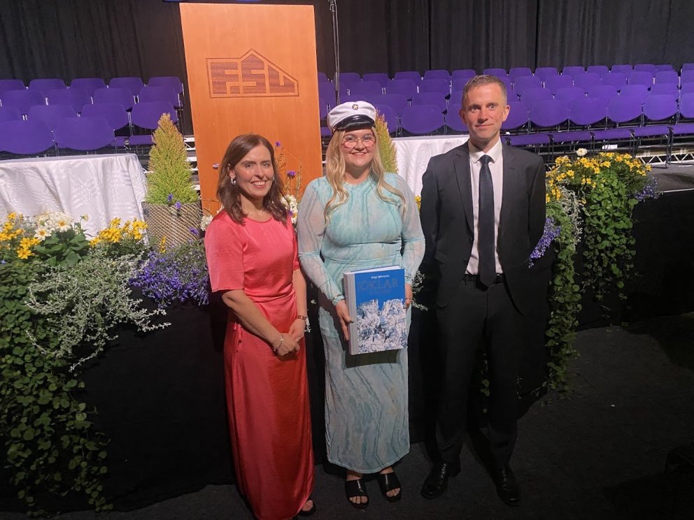 ÓLAFÍA RAGNHEIÐUR ER DUX SCOLAE