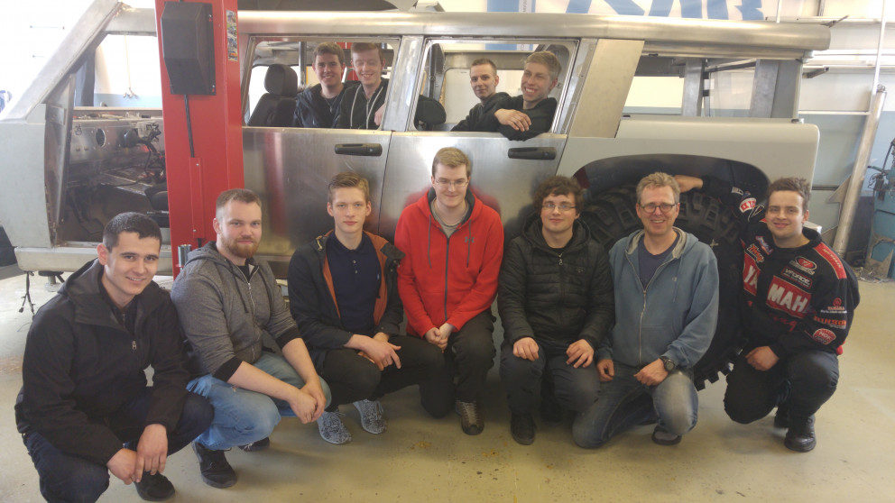 Nemendur á 6. önn í vélvirkjun heimsóttu fyrirtækið Ísar.