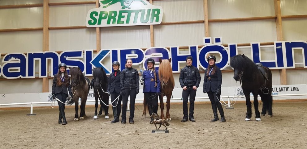 Lið FSu á framhaldsskólamótinu í hestaíþróttum.