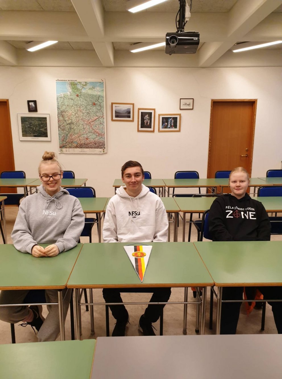 Gettu betur lið FSu. Frá vinstri Guðný Von Jóhannesdóttir, Sólmundur Sigurðarson og Ásthildur Ragnar…