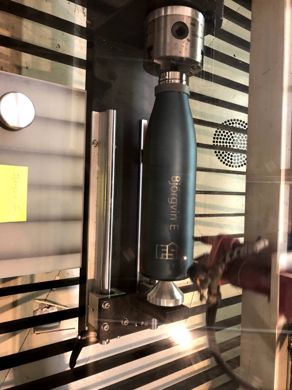 Brúsarnir voru merktir í FabLabi skólans.