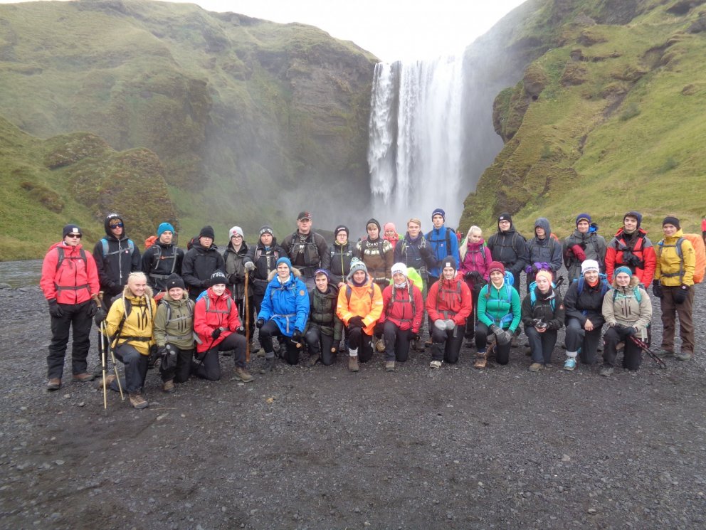 Fjörugur fjallgönguhópur