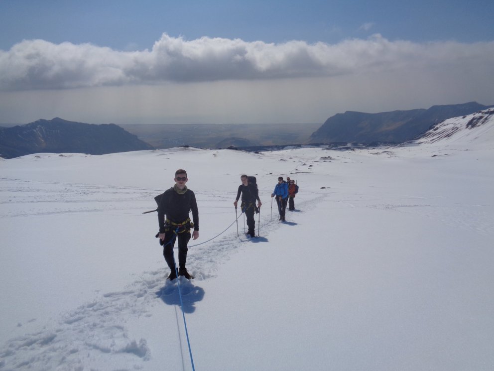 Nemendur í fjallgönguáfanga gengu nýverið á Eyjafjallajökul.