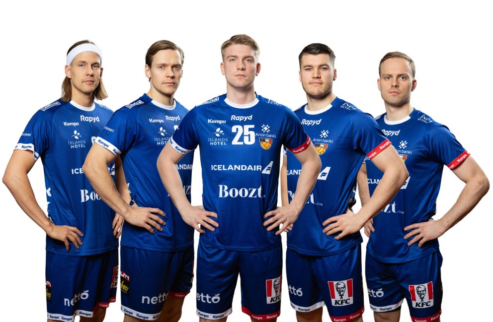 NÚ ER AÐ SJÁ HVERNIG ÞEIR STANDA SIG