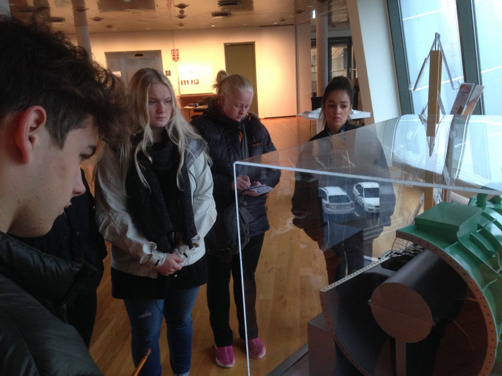 Ferð Í Hellisheiðarvirkjun