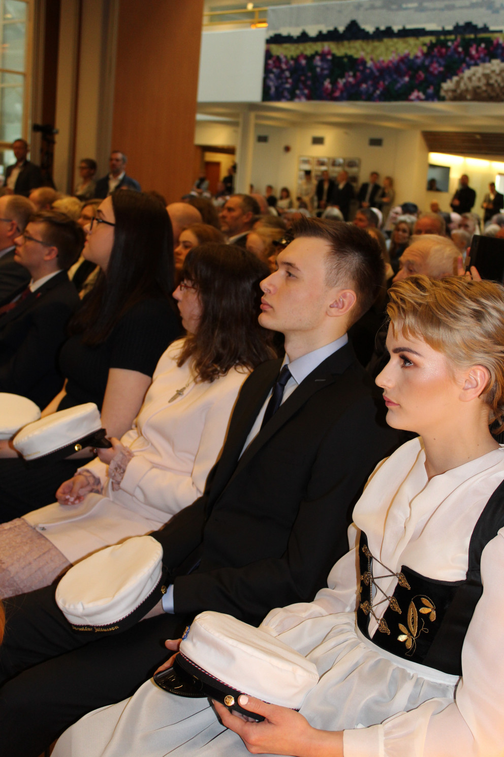 Brautskráning laugardaginn 26. maí 2018.