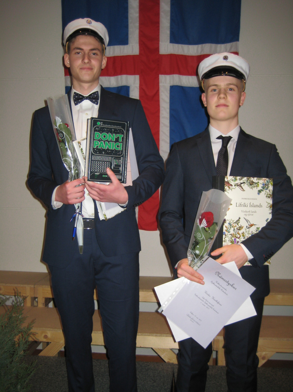 Að þessu sinni dúxuðu tveir nemendur, þeir Aron Óli Lúðvíksson og Hörður Kristleifsson.