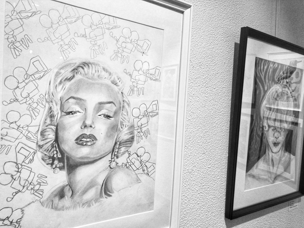 MEÐ BLÝANTINN AÐ VOPNI