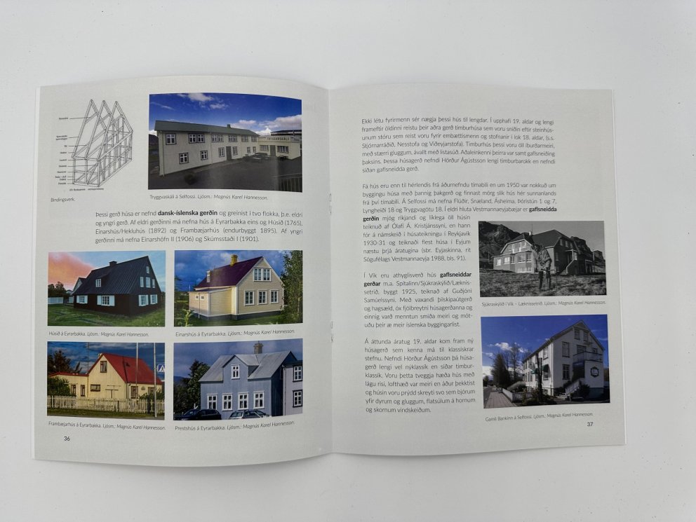 Í MINNINGU ÁRNA ERLINGSSONAR