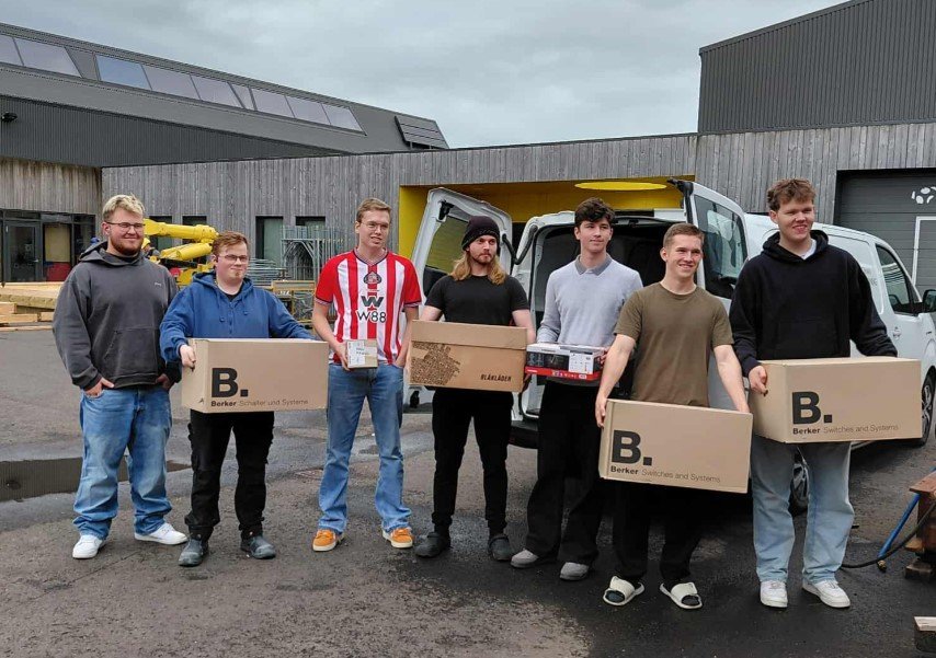 Vegleg gjöf til skólans