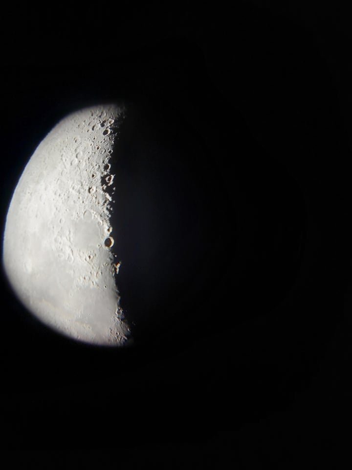 LJÓMÞOKAN Í SVERÐI ÓRÍONS