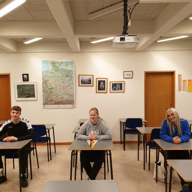 Gettu betur lið FSu æfir sig fyrir fyrstu umferð. Frá vinstri Hlynur Héðinsson, Ásthildur Ragnarsdót…