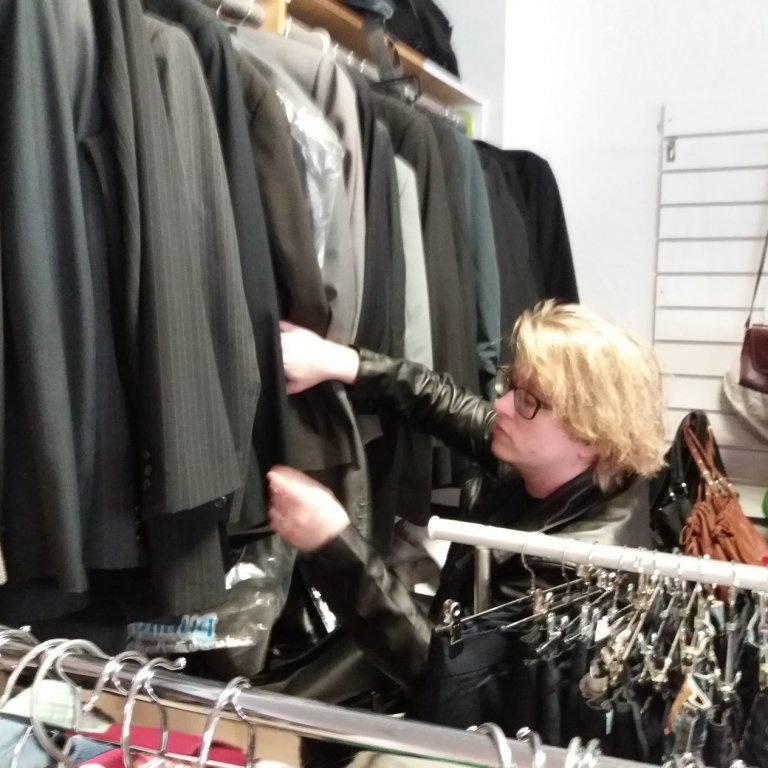 Nemendur heimsóttu Nytjamarkaðinn á Selfossi til að fá innblástur.