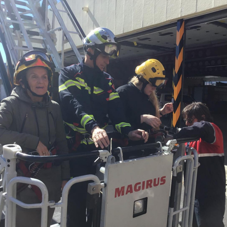 Vatn var skoðað frá ýmsum sjónarhornum. Hópurinn heimsótti meðal annars slökkvistöð.