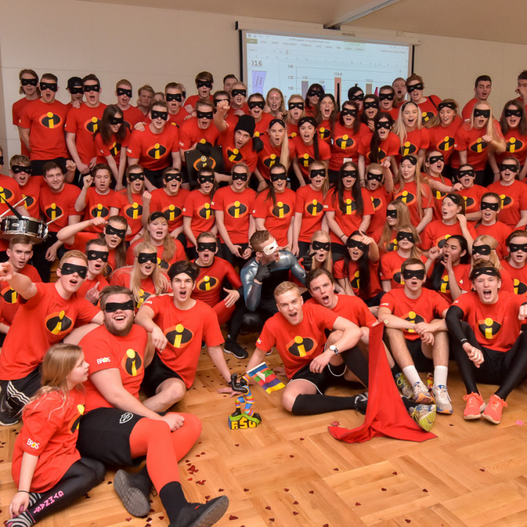 The Incredibles sigruðu Flóafár 2016