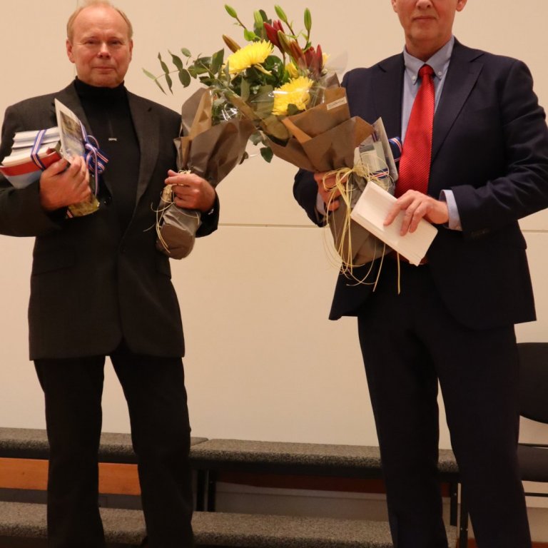 Arnlaugur Bergsson og Þórarinn Ingólfsson eða Addi og Tóti. Þeir eru brautryðjendur og hófu störf vi…