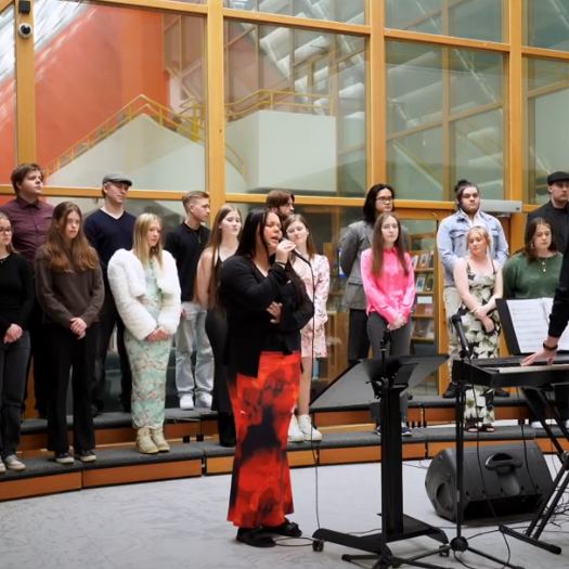 Kór FSu auglýsir eftir söngvurum