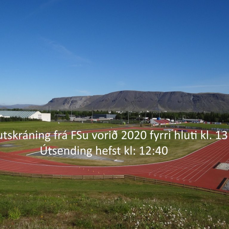 Bein útsending frá brautskráningu