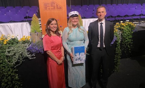 ÓLAFÍA RAGNHEIÐUR ER DUX SCOLAE